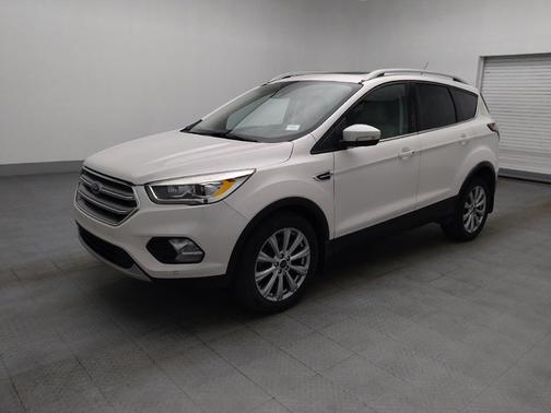 White Platinum Metallic Tri-Coat 2017 Ford Escape Titanium