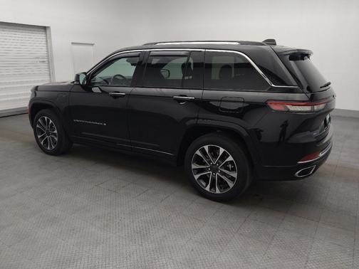 Diamond Black Crystal Pearlcoat 2022 Jeep Grand Cherokee 4xe Overland