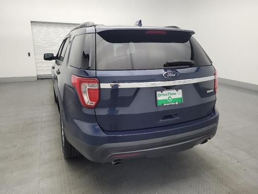 2016 Ford Explorer Base