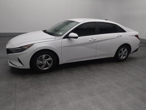 2021 Hyundai ELANTRA SE