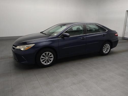 Parisian Night Pearl 2016 Toyota Camry LE