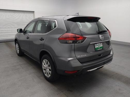 Gun Metallic 2018 Nissan Rogue S