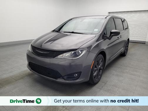2019 Chrysler Pacifica Touring Plus
