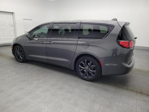 2019 Chrysler Pacifica Touring Plus