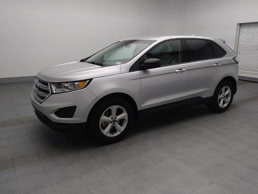 Ingot Silver Metallic 2017 Ford Edge SE