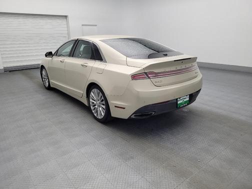 2016 Lincoln MKZ Base