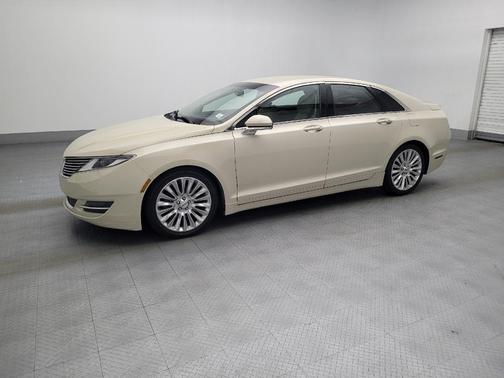 2016 Lincoln MKZ Base
