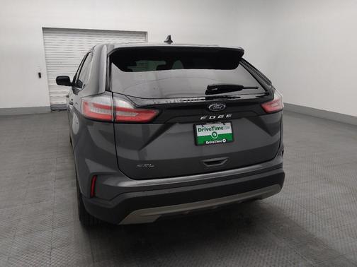 Carbonized Gray Metallic 2021 Ford Edge SEL