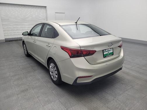 2019 Hyundai Accent SE