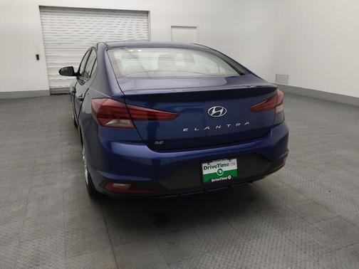 Lakeside Blue 2019 Hyundai ELANTRA SE