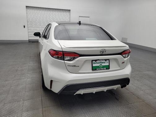 Blizzard Pearl w/Black Sand Pearl Roof 2021 Toyota Corolla SE