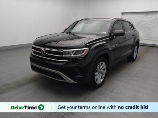Deep Black Pearl 2023 Volkswagen Atlas Cross Sport 3.6L V6 SE w/Technology