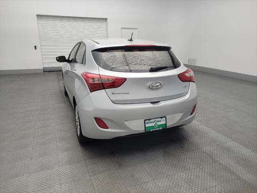 2017 Hyundai Elantra GT Base