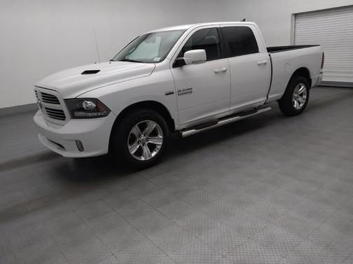 2016 RAM 1500 Sport
