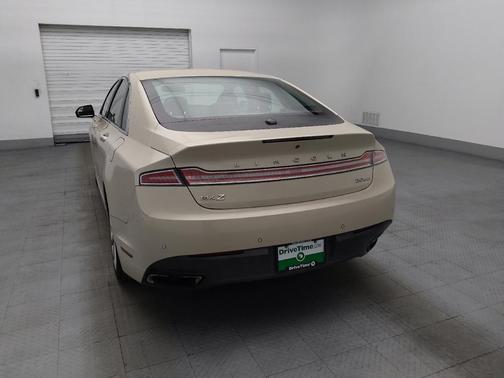 Tan 2015 Lincoln MKZ Base