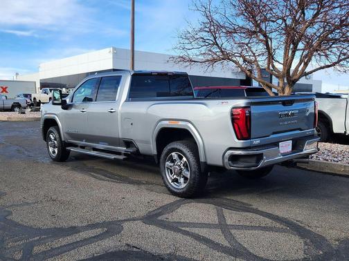 2026 GMC Sierra 3500 SLT