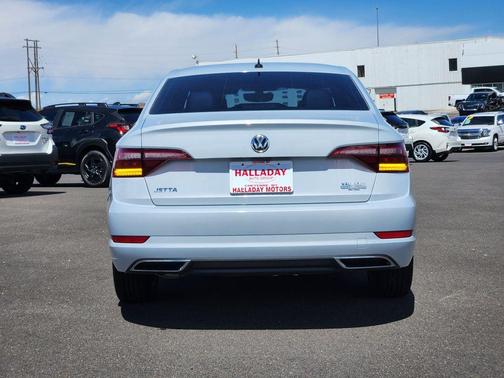 2019 Volkswagen Jetta 1.4T R-Line