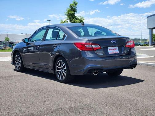2018 Subaru Legacy 2.5i Premium