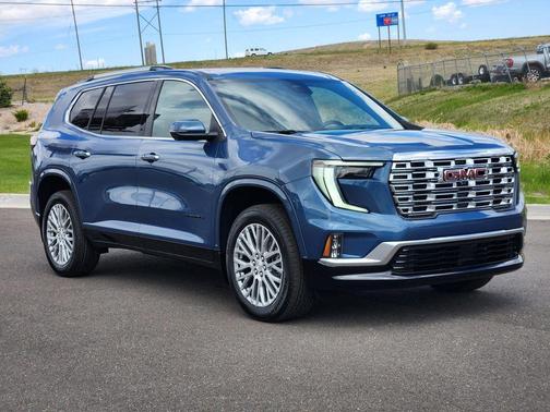 2025 GMC Acadia Denali
