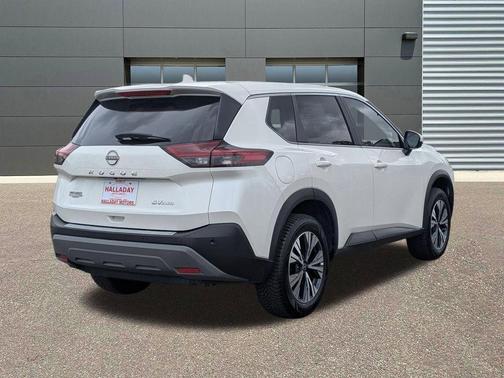 White 2023 Nissan Rogue SV