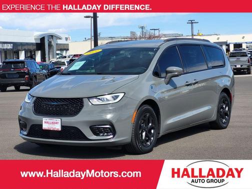 2021 Chrysler Pacifica Hybrid Touring L