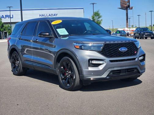 2021 Ford Explorer ST