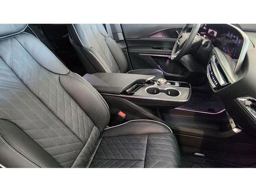 2026 Cadillac LYRIQ V Premium