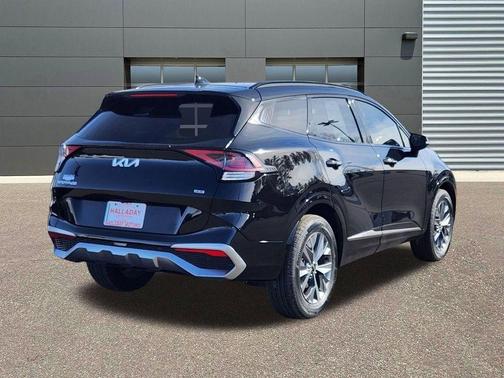 Ebony Black 2023 Kia Sportage SX