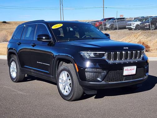 2024 Jeep Grand Cherokee Laredo X