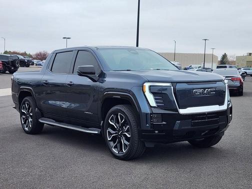 2025 GMC Sierra EV Denali