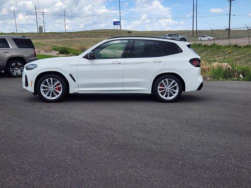 2022 BMW X3 M40i