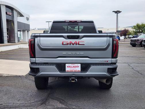 2024 GMC Sierra 3500 AT4
