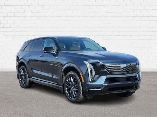2025 Cadillac Escalade IQ Sport 2