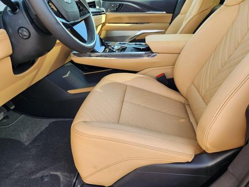 2025 Cadillac Escalade IQ Sport 2