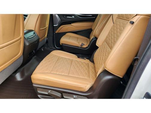 2023 Cadillac Escalade ESV Sport