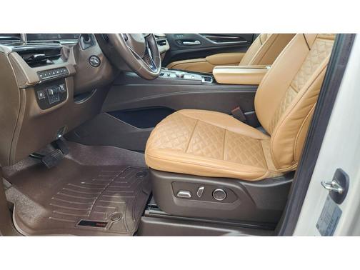 2023 Cadillac Escalade ESV Sport