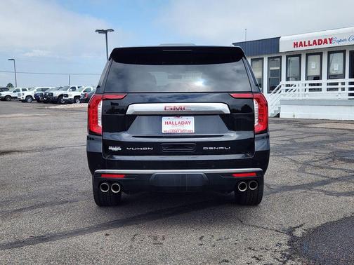2022 GMC Yukon XL Denali
