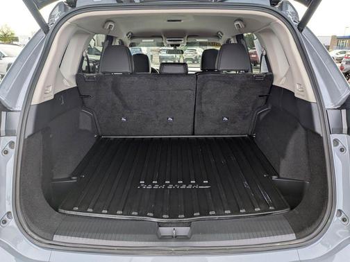 Boulder Gray Metallic 2025 Nissan Rogue Rock Creek