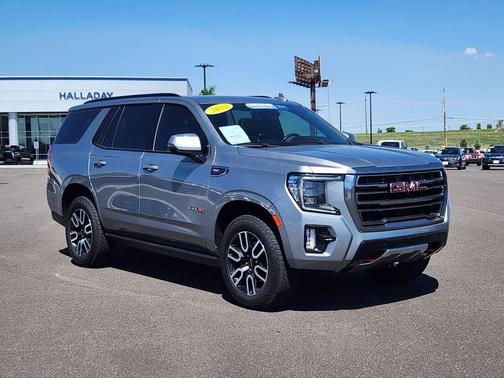 2023 GMC Yukon AT4