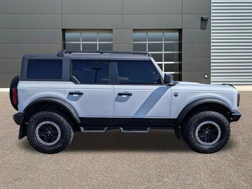 Oxford White 2023 Ford Bronco Big Bend