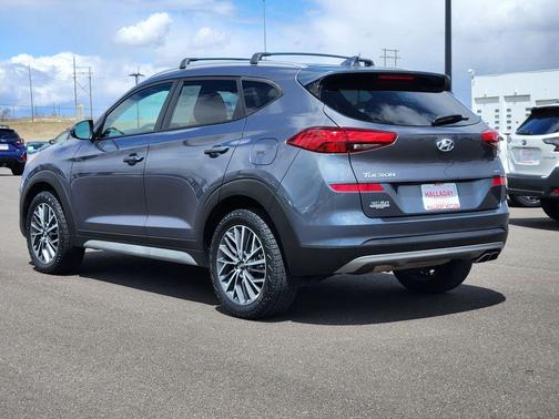 2021 Hyundai TUCSON SEL