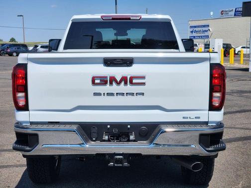 2025 GMC Sierra 2500 SLE