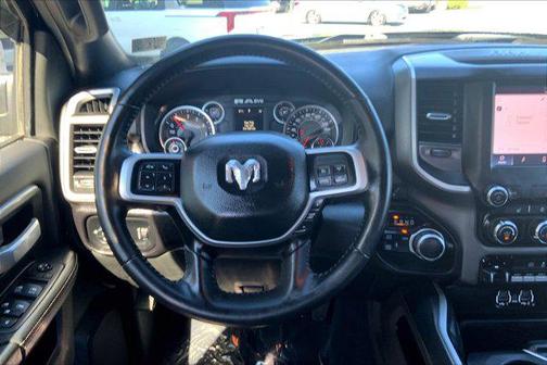 2022 RAM 2500 Big Horn Crew Cab 4x4 6'4' Box