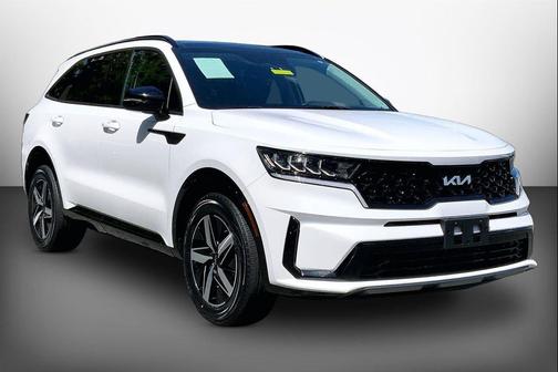 Glacial White Pearl 2023 Kia Sorento S