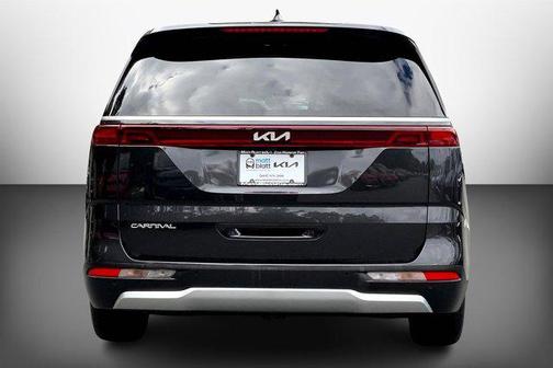 2023 Kia Carnival EX