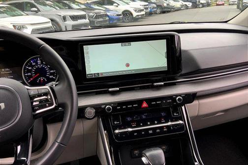 2023 Kia Carnival EX