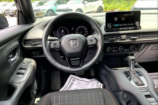 Crystal Black Pearl 2024 Honda HR-V AWD Sport