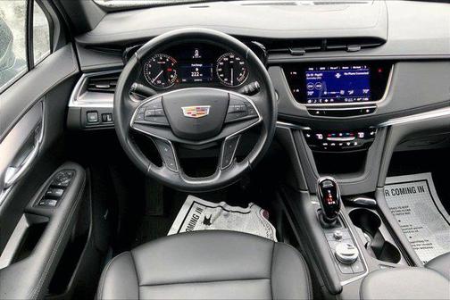 2022 Cadillac XT5 Luxury