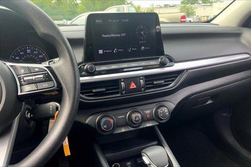 2022 Kia Forte LXS