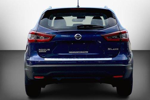 2021 Nissan Rogue Sport SL